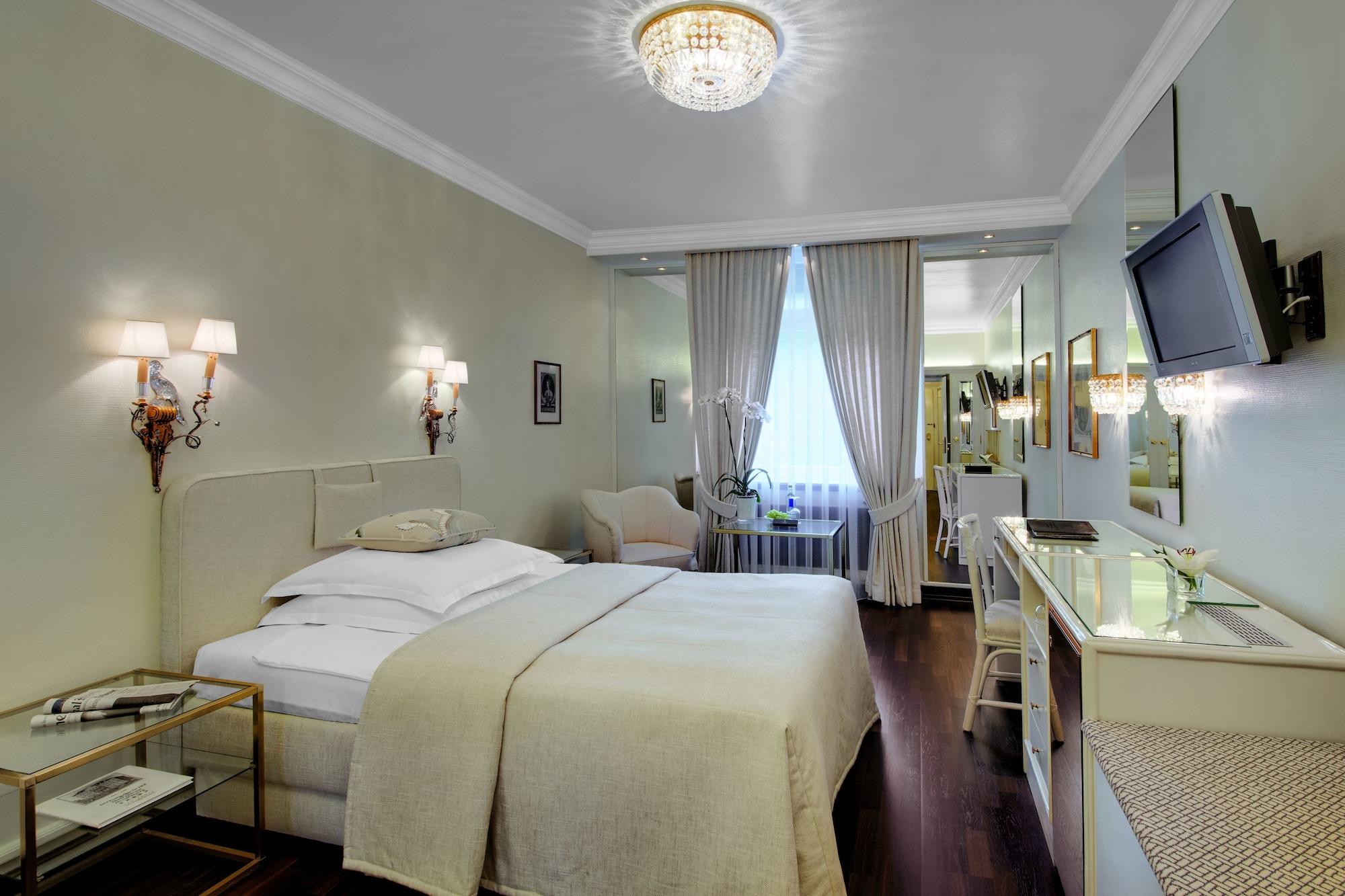 Hotel Europaeischer Hof Heidelberg, Bestes Hotel Deutschlands In Historischer Architektur Εξωτερικό φωτογραφία A typical hotel room