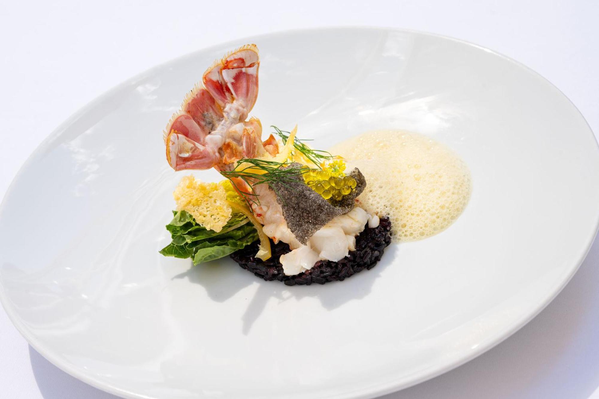 Hotel Europaeischer Hof Heidelberg, Bestes Hotel Deutschlands In Historischer Architektur Εξωτερικό φωτογραφία A modern Scottish dish of lobster and black pudding