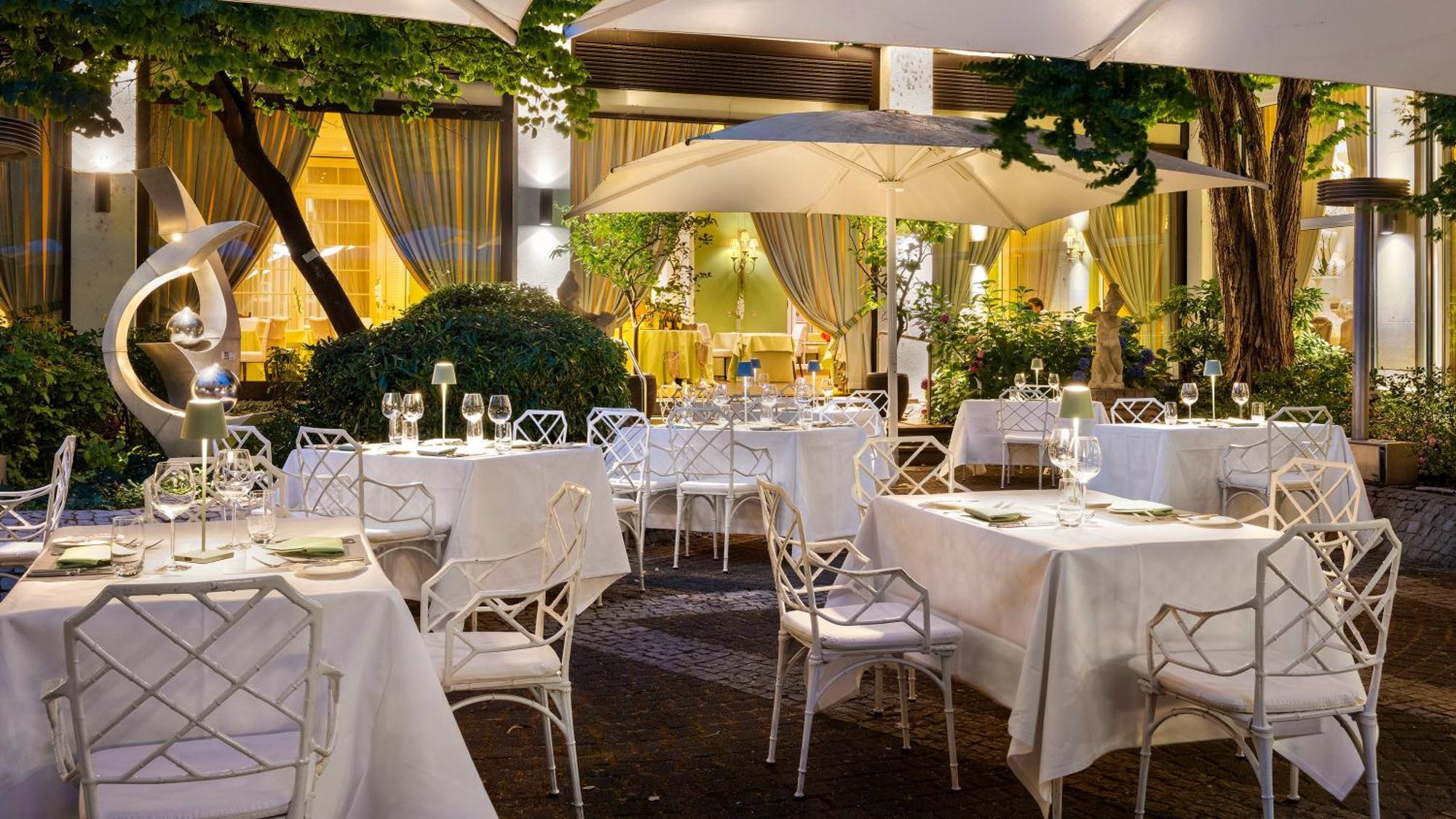 Hotel Europaeischer Hof Heidelberg, Bestes Hotel Deutschlands In Historischer Architektur Εξωτερικό φωτογραφία The restaurant